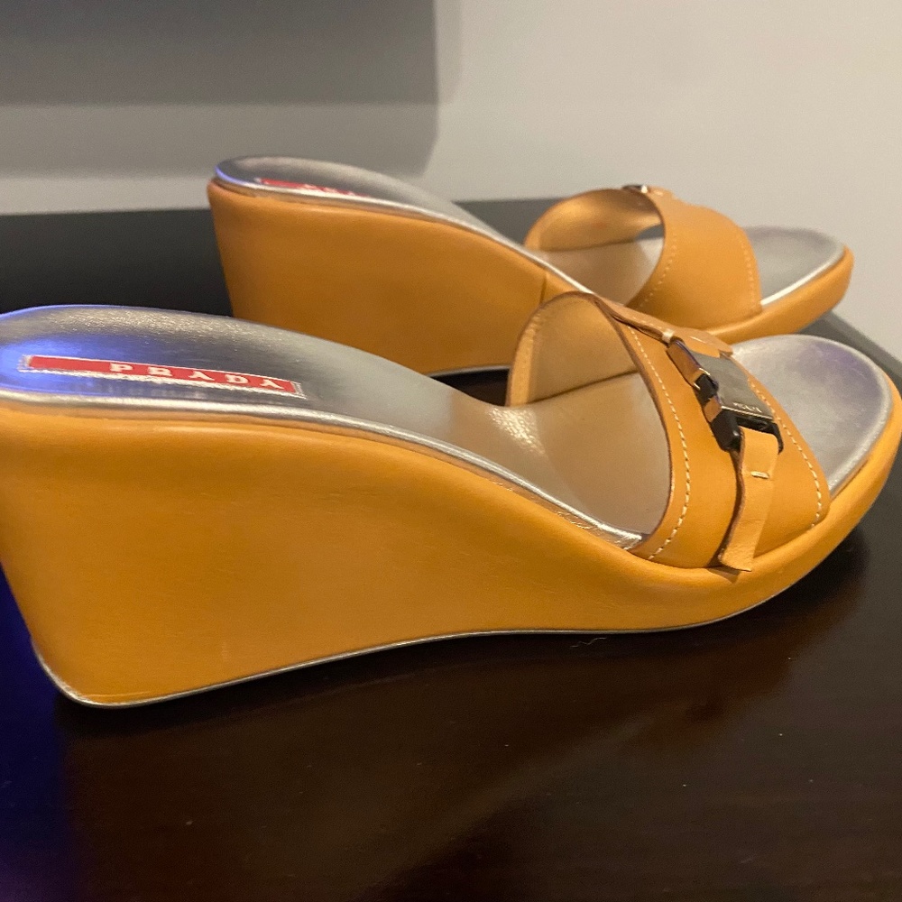 New PRADA caramel color slides
